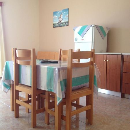 דירות פליאוחורה Margarita Αpartments Sea View מראה חיצוני תמונה